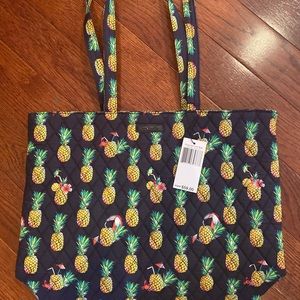 NWT Vera Bradley Toucan Party Essential Tote